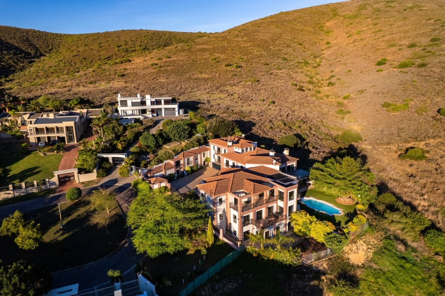 13 Bedroom Property for Sale in Plattekloof 3 Western Cape
